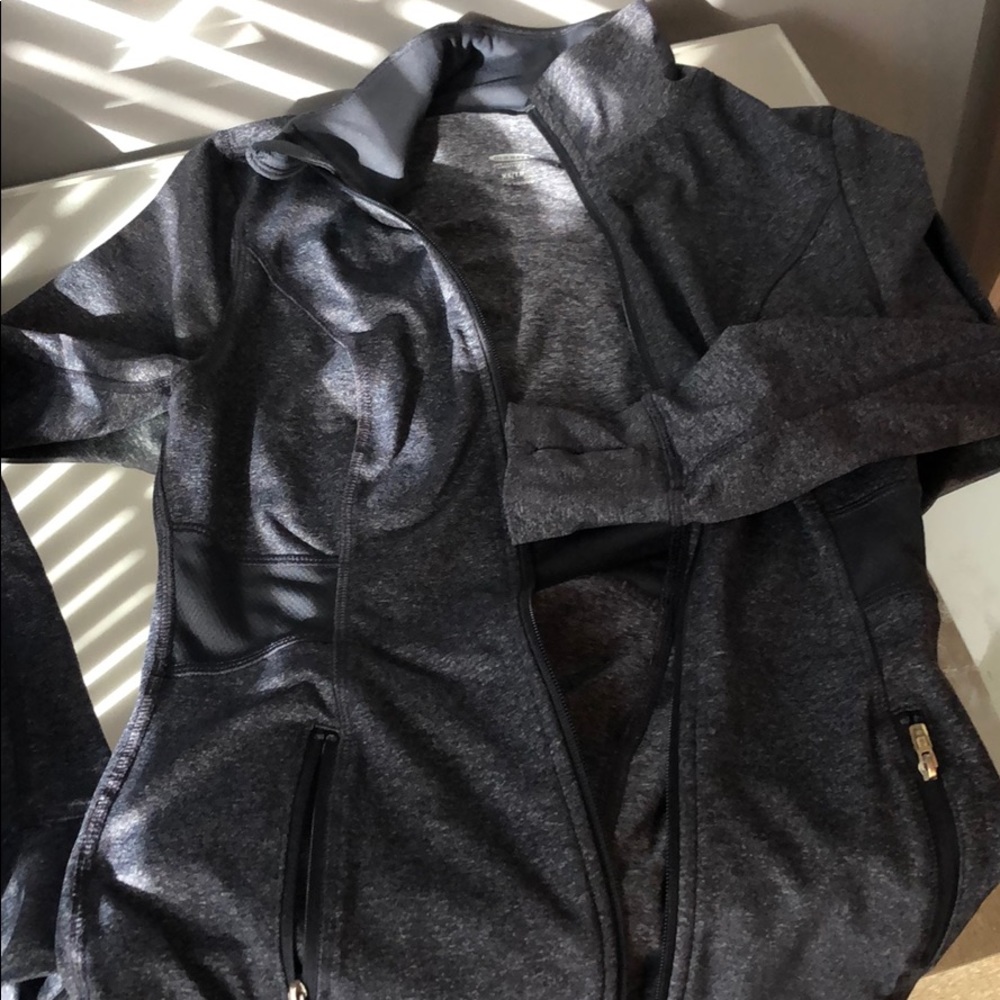 Workout jacket - Picture 2 of 5